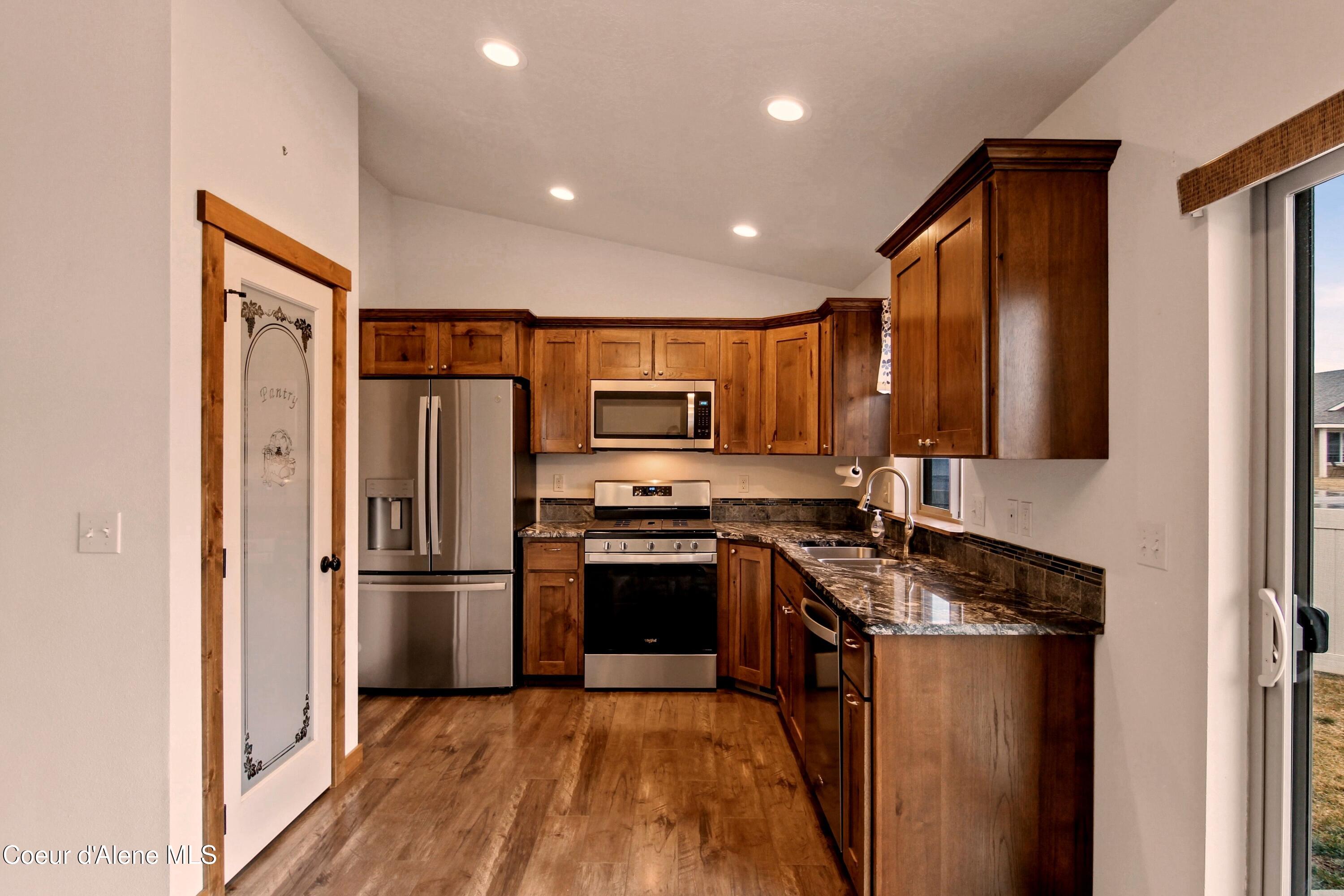 7878 W Kayak Ct, Rathdrum, Idaho image 15