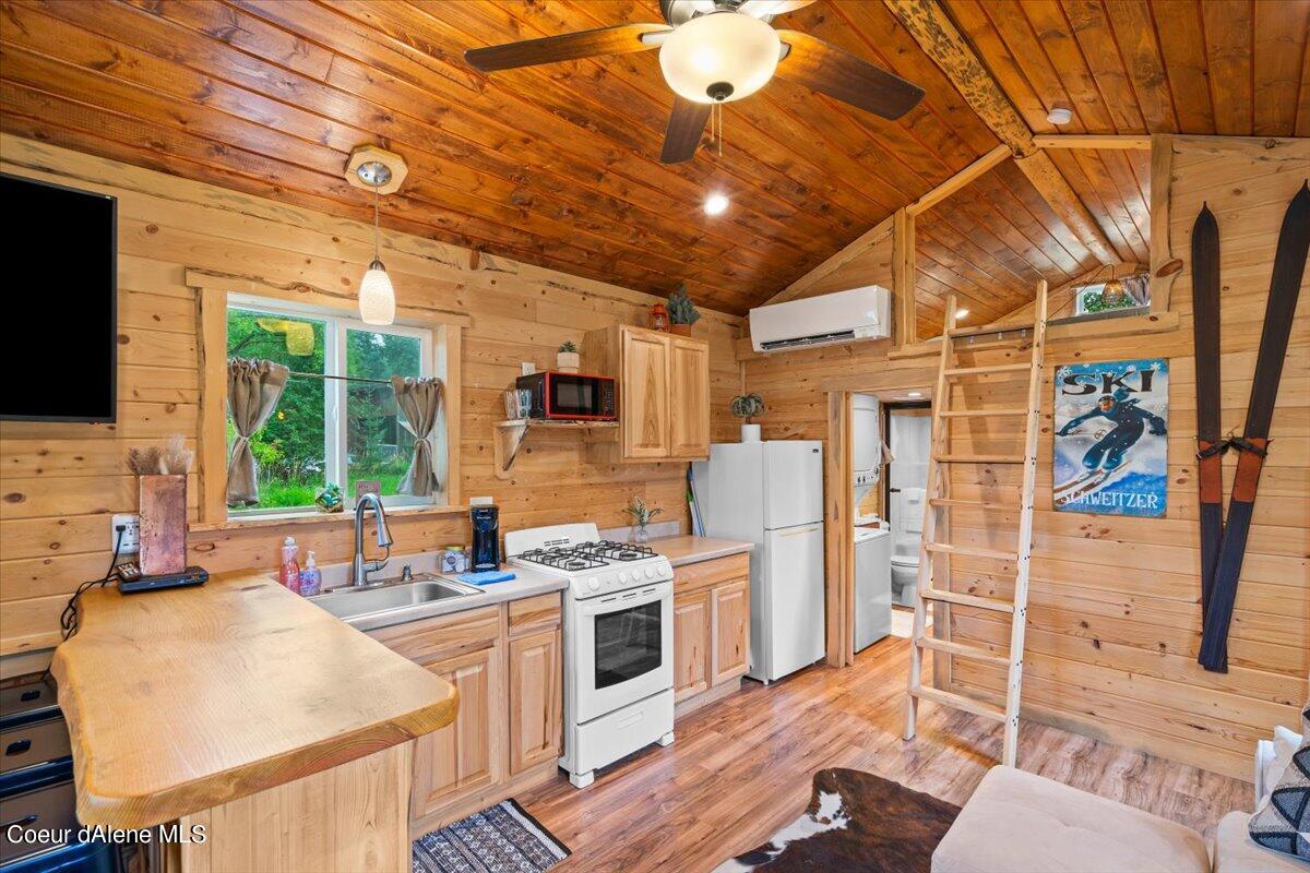 68 S Upland Dr, Sandpoint, Alaska image 7