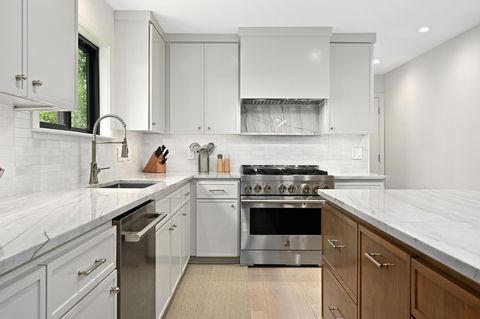 Tiny photo for 3212 Thousand Oaks DR, Austin, TX 78746 (MLS # 6335605)