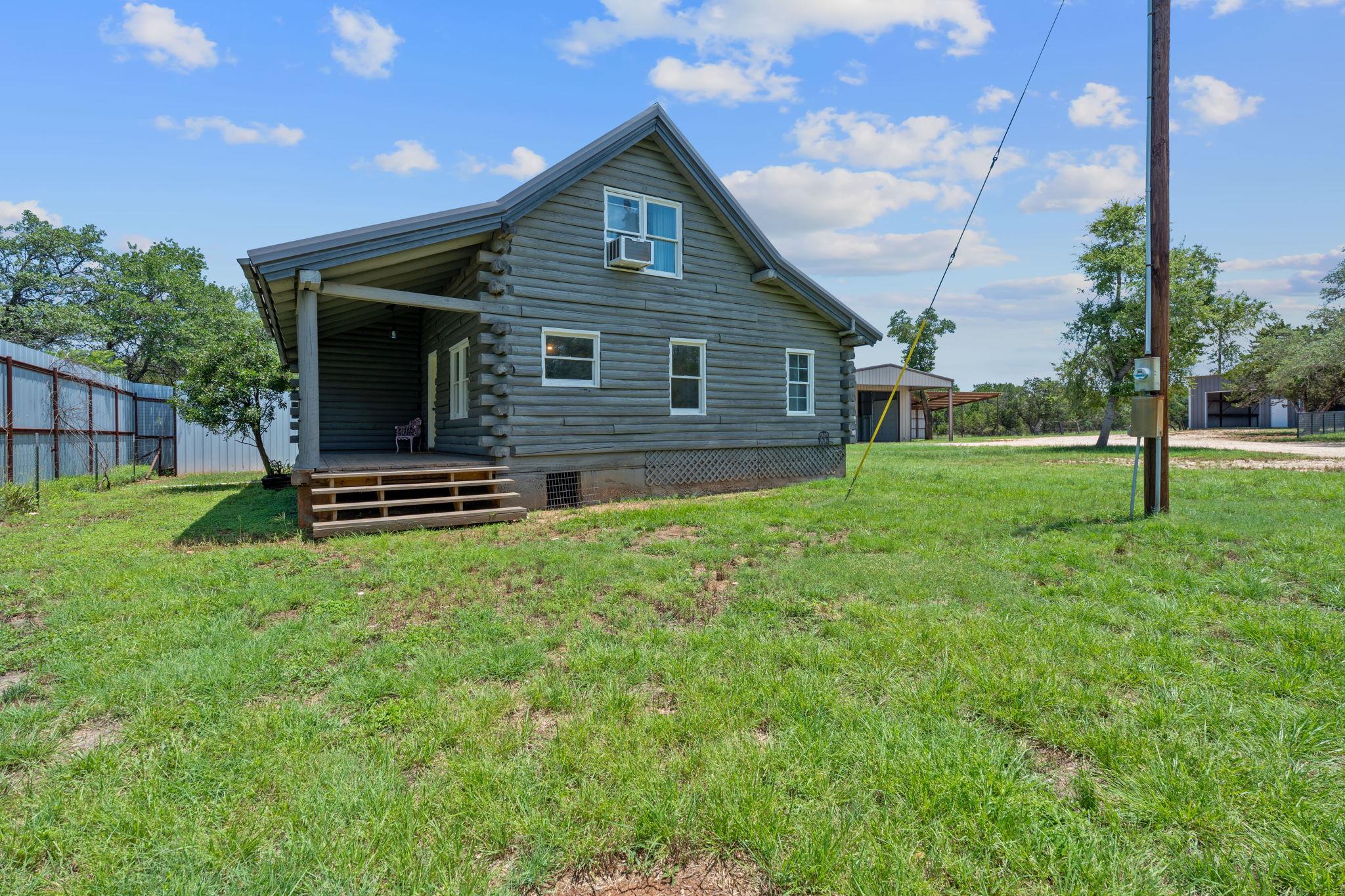 150 Darter LN