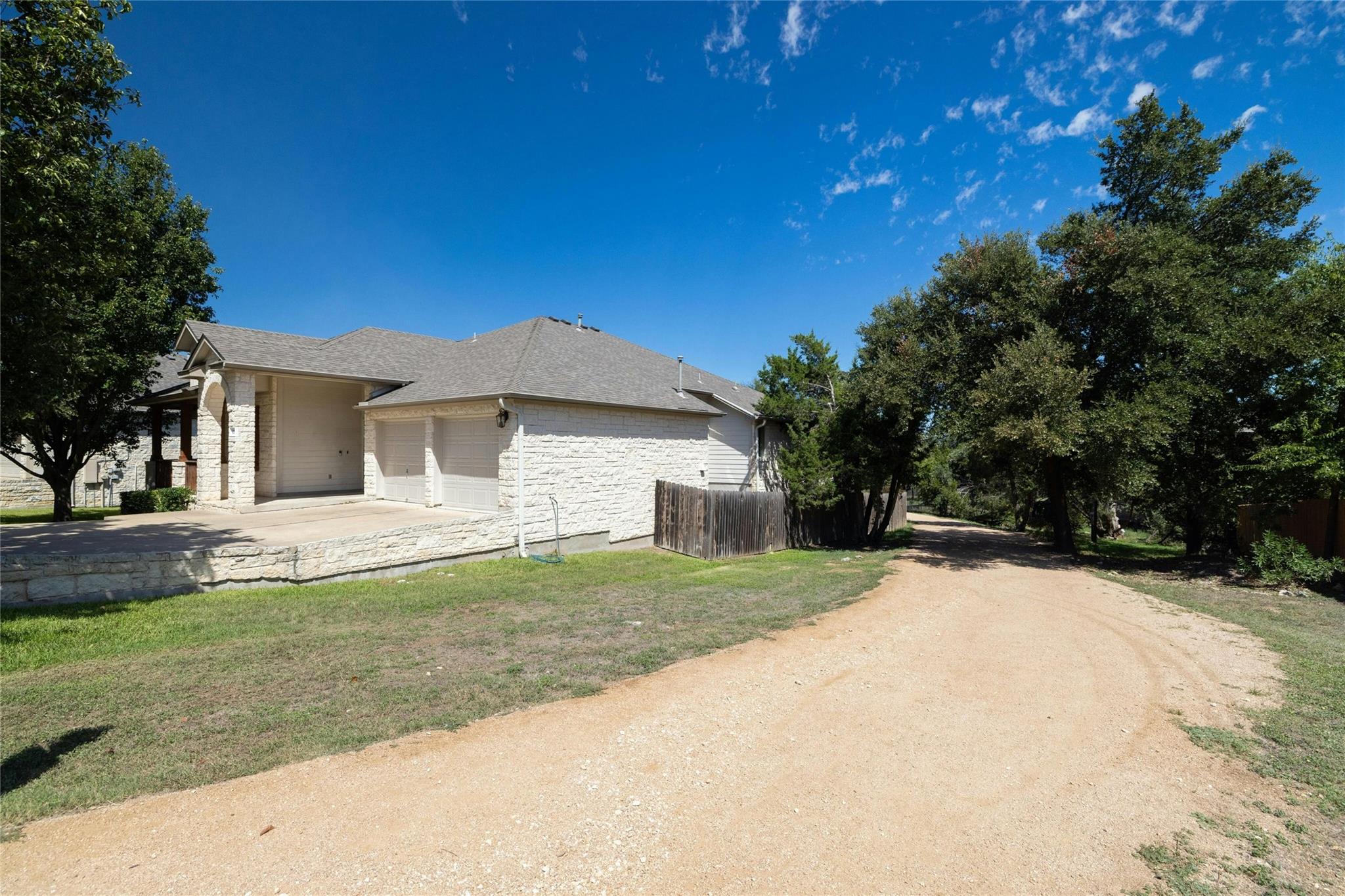 4204 Pasada LN