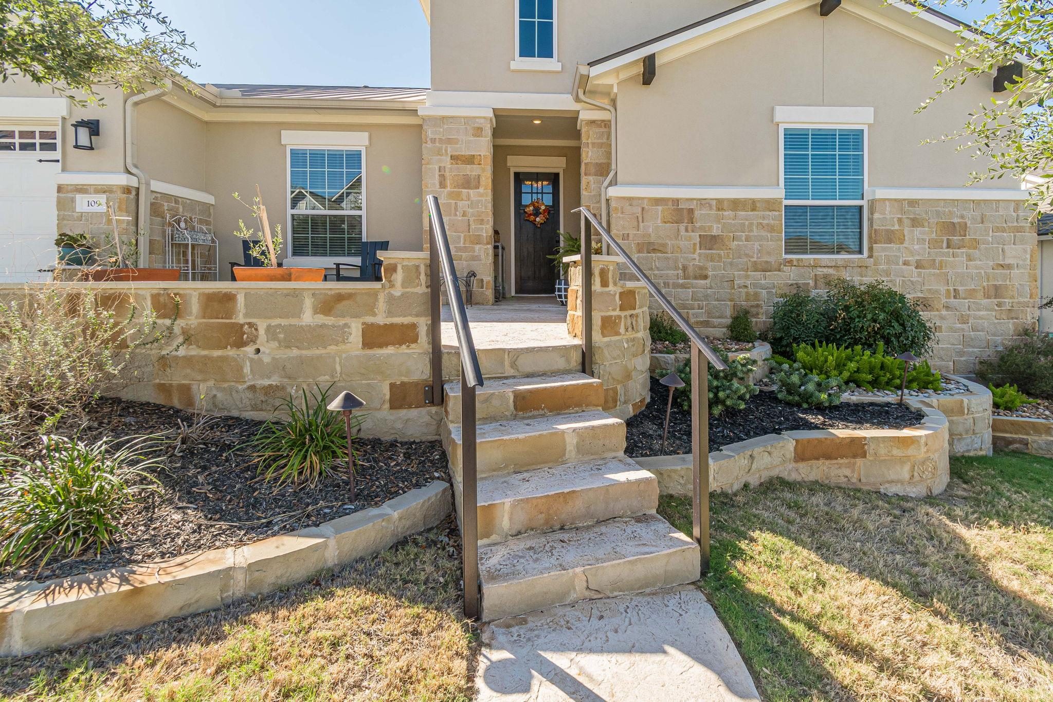 109 Twirling Pecan CV
