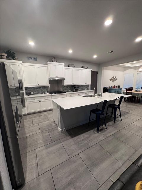 192 Raptor Beak WAY Cedar Creek TX 78612