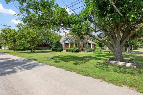 555 Hopewell RD Bertram TX 78605
