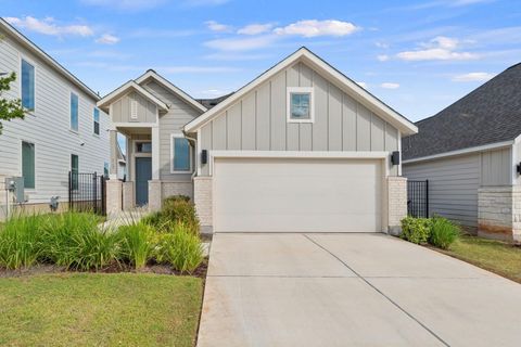 213 Banyon DR Liberty Hill TX 78642