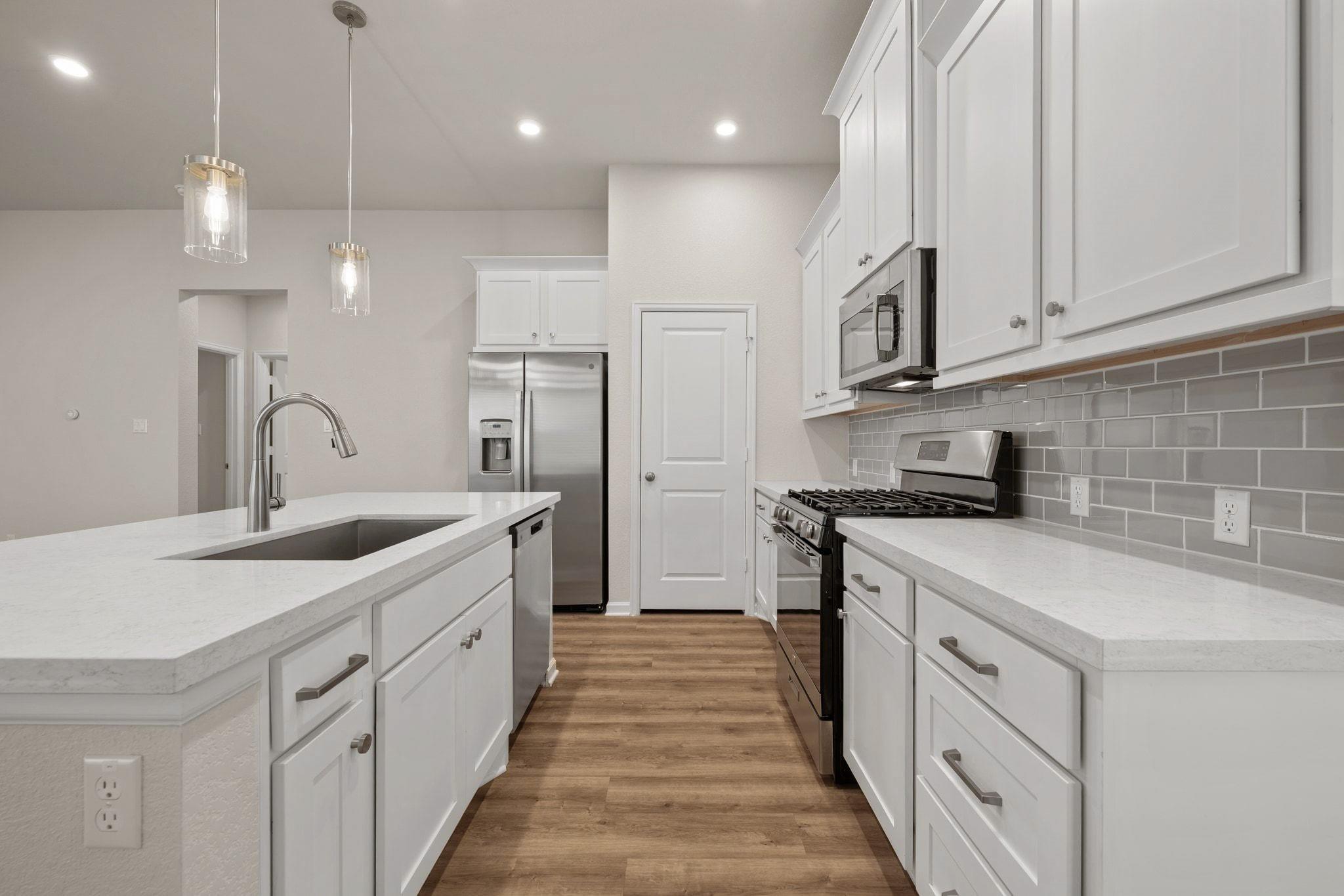 213 Banyon DR