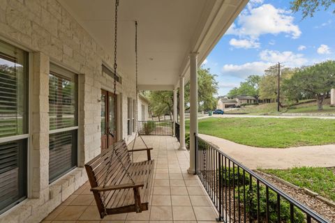 Tiny photo for 21507 Lakefront DR DR, Lago Vista, TX 78645 (MLS # 4196137)