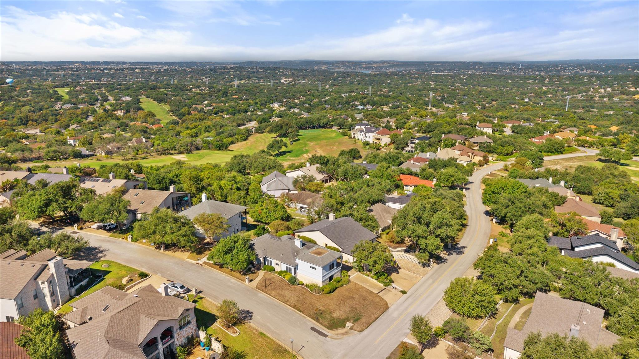 102 Paragon CT
