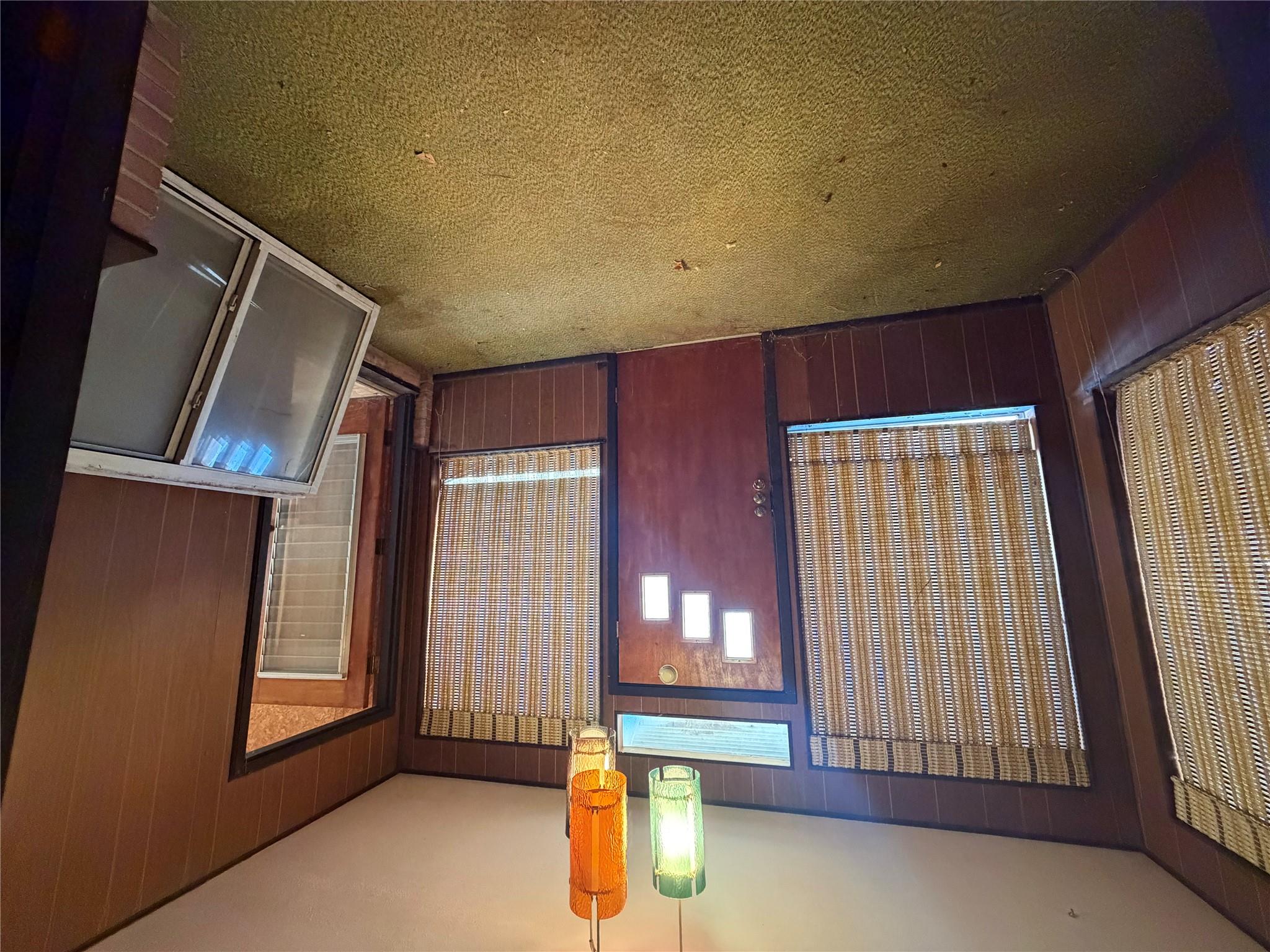 712 Sandy Mountain DR