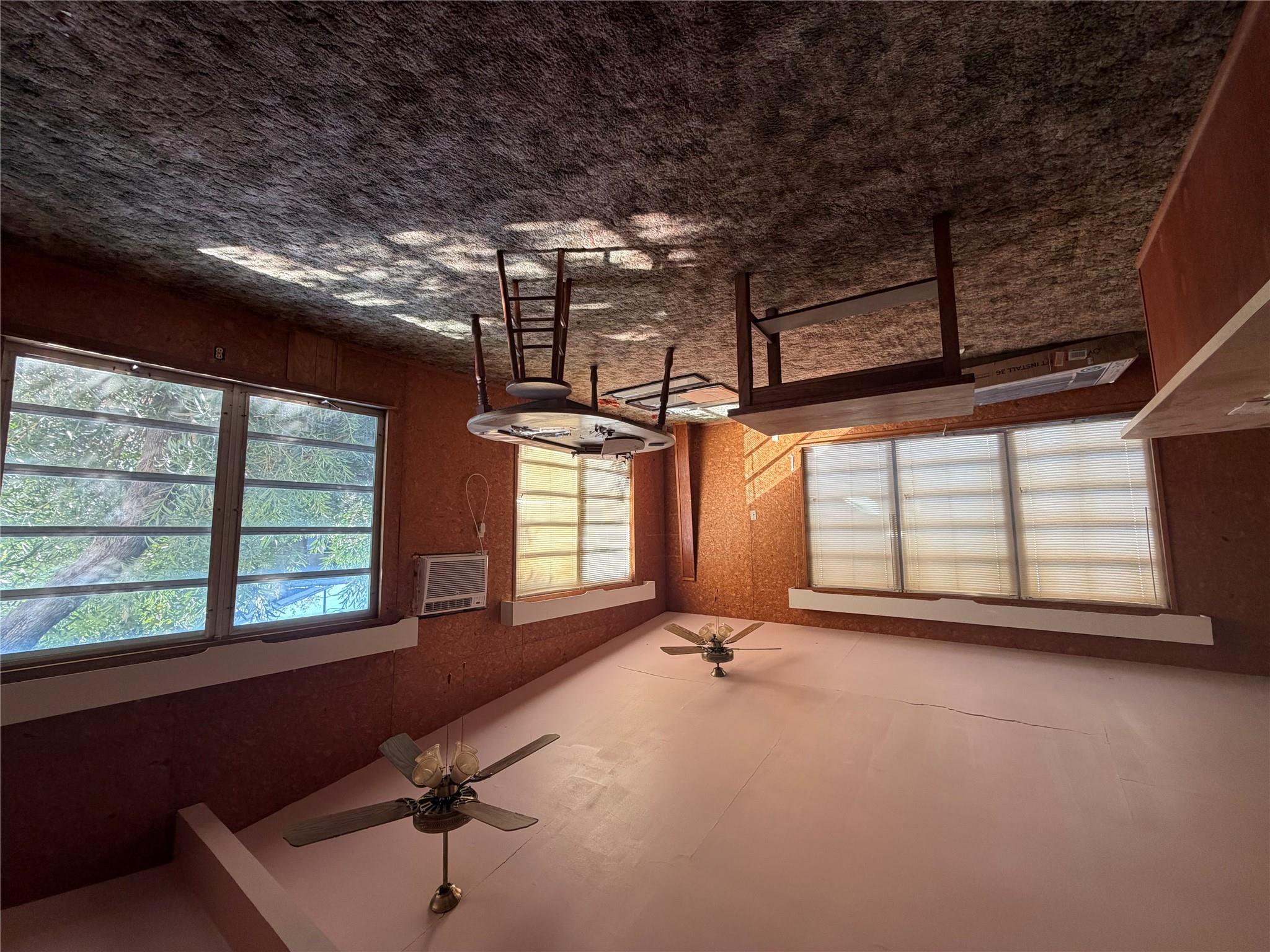 712 Sandy Mountain DR