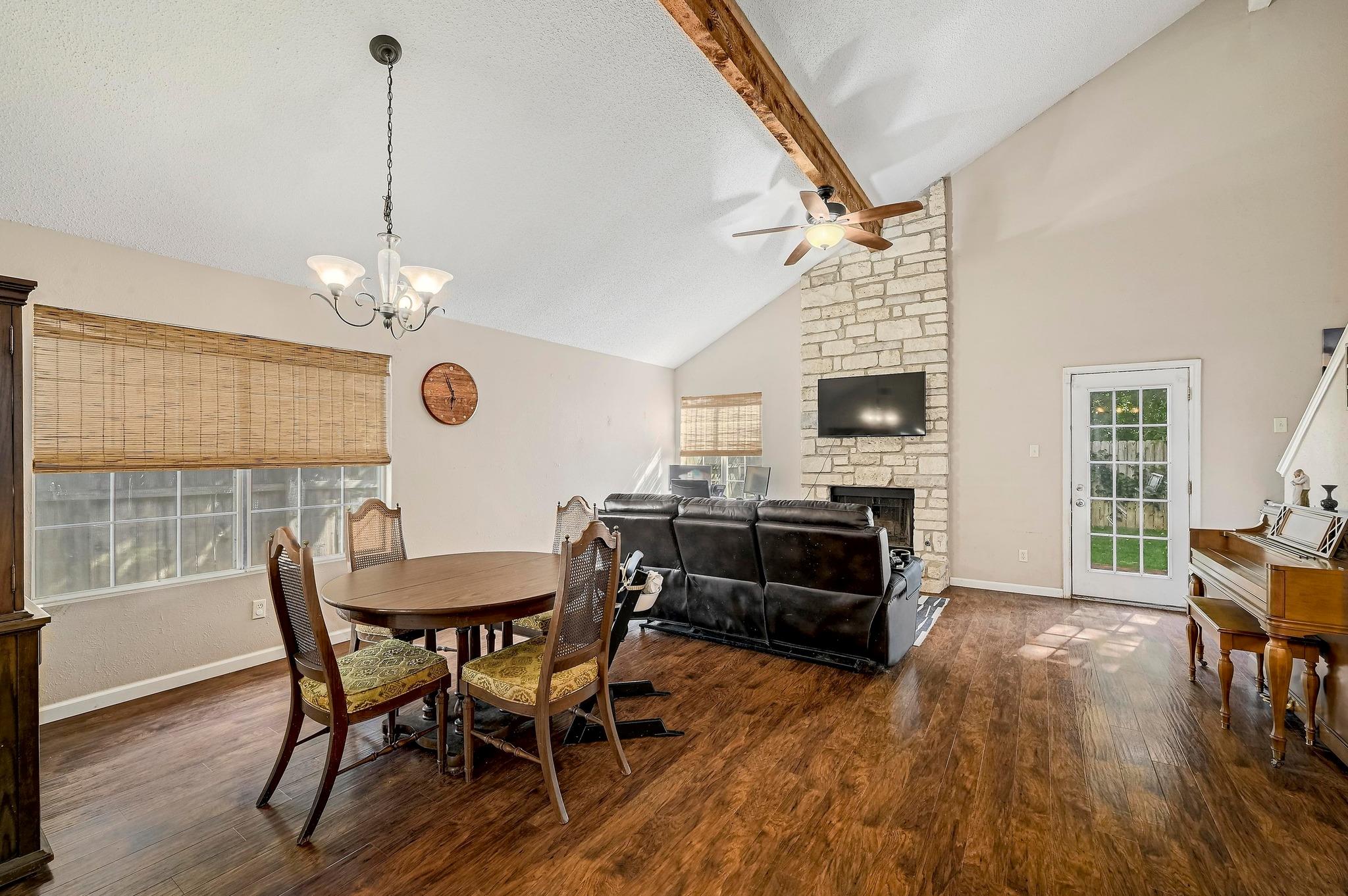 1713 Tamra CT