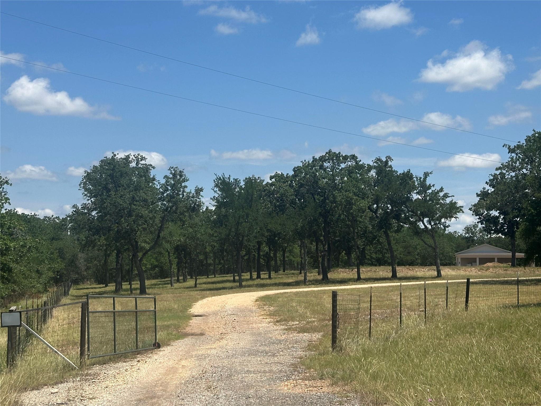 1231 Oak Grove RD