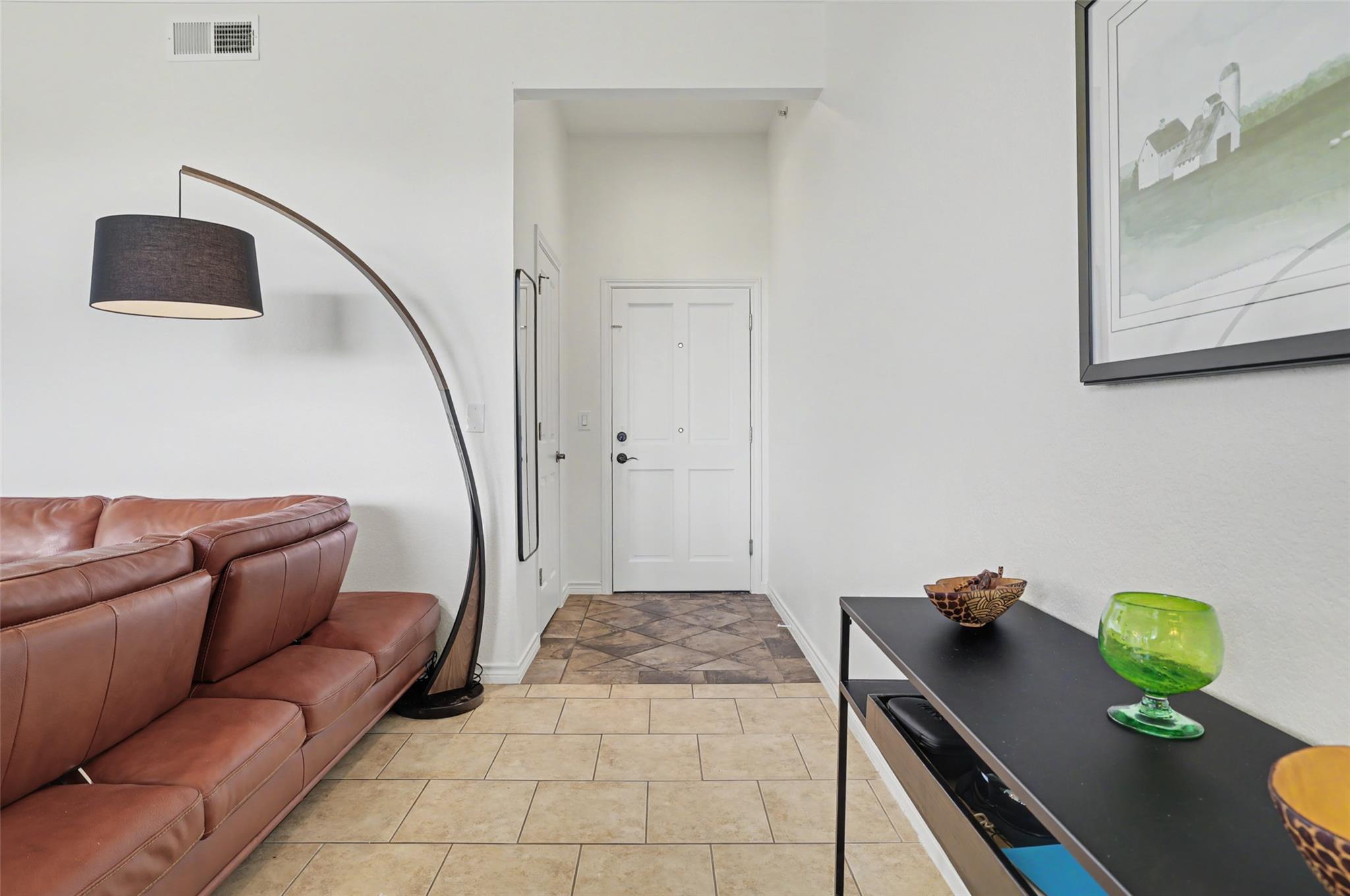 300 San Gabriel Village BLVD 512