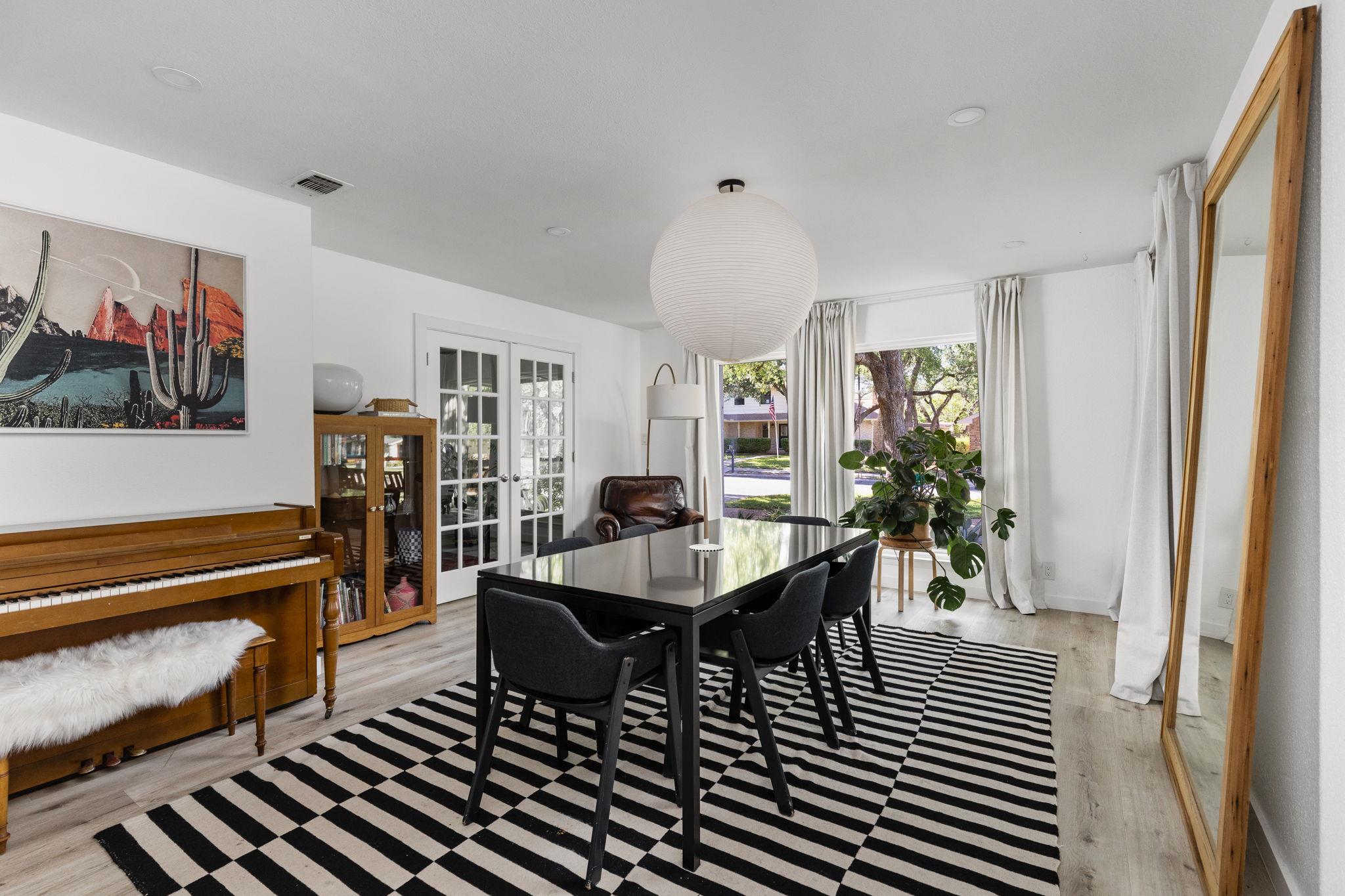 10405 Mourning Dove DR