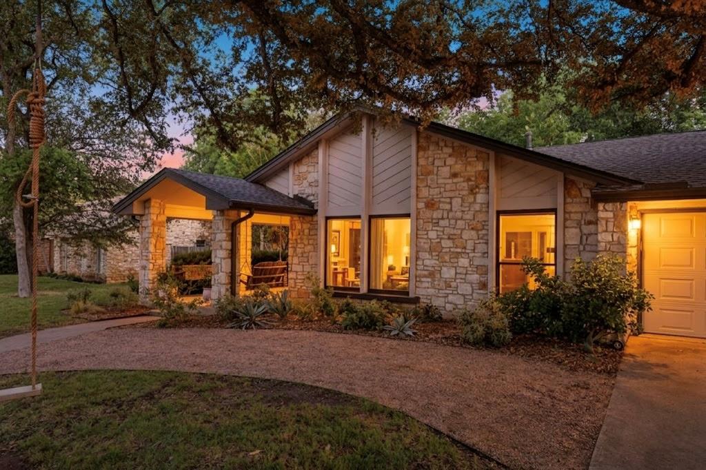 10405 Mourning Dove DR