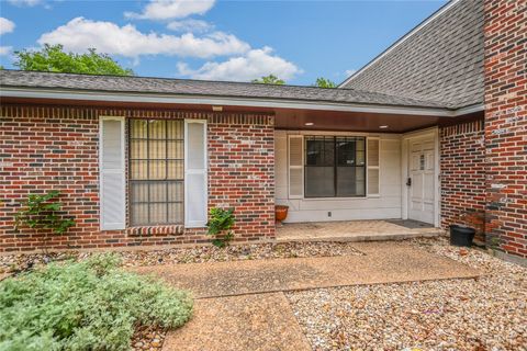 Tiny photo for 10925 Preston Trails DR, Austin, TX 78747 (MLS # 9164759)