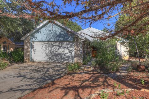 Photo of 1724 Ramona CIR, San Marcos, TX 78666 (MLS # 9182655)