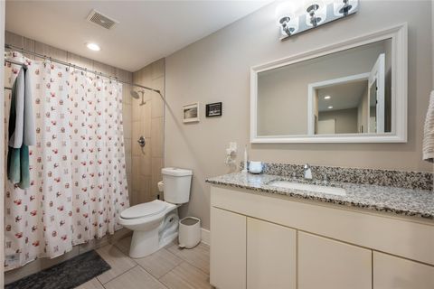 Tiny photo for 935 La Posada DR #243, Austin, TX 78752 (MLS # 1849393)