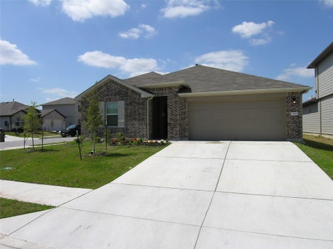 Photo of 13700 Dismuke DR, Manor, TX 78653 (MLS # 7470789)