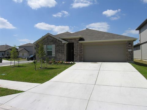 13700 Dismuke DR Manor TX 78653