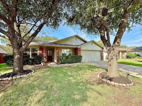 Photo of 3230 Arroyo Bluff LN, Round Rock, TX 78681 (MLS # 7819892)