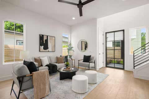 Photo of 601 Vermont RD #2, Austin, TX 78702 (MLS # 7152193)