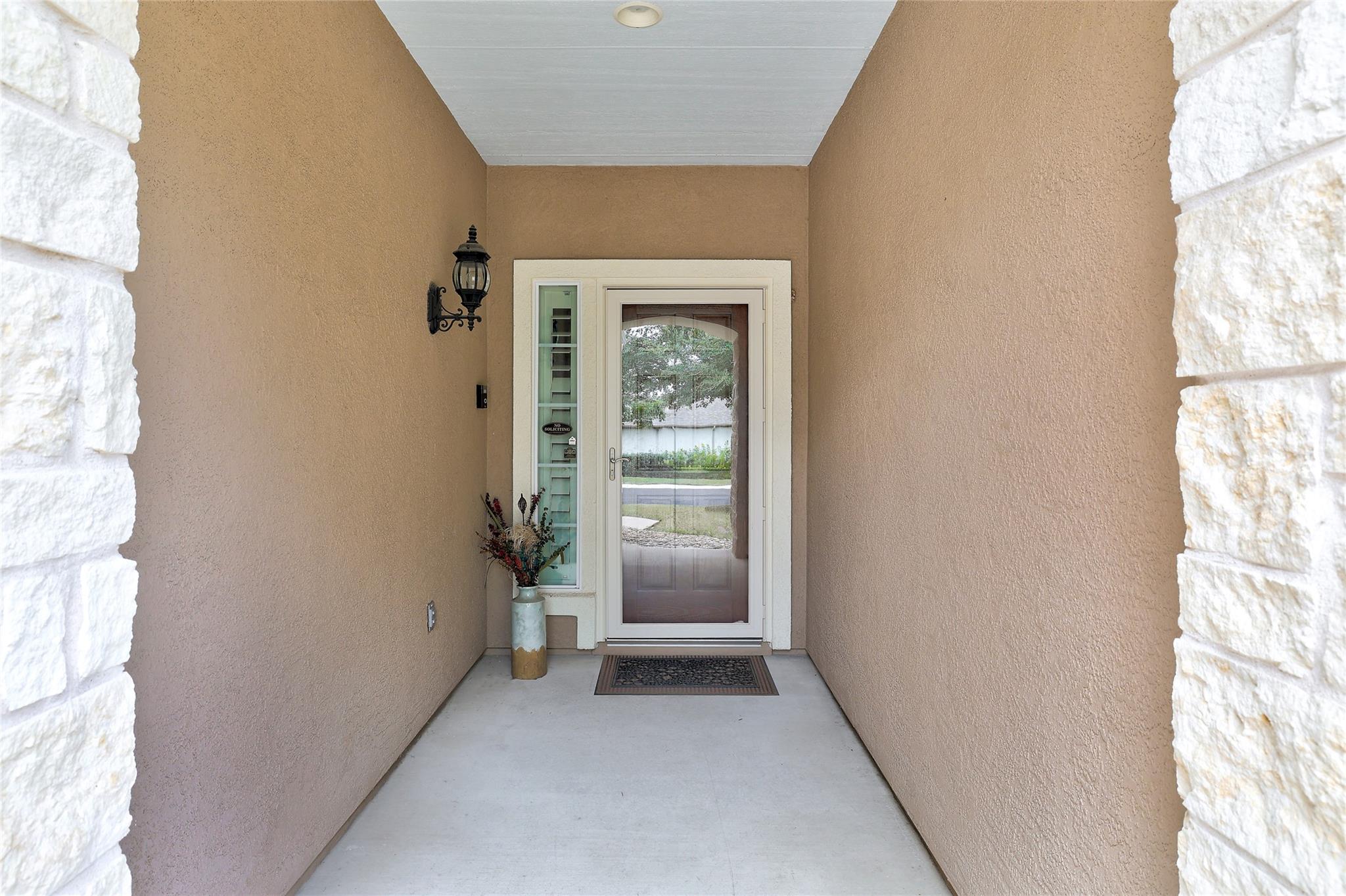 707 Apache Mountain LN