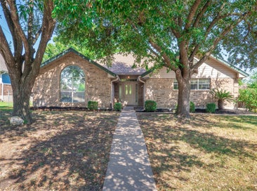 1710 Oaklawn DR Taylor TX 76574