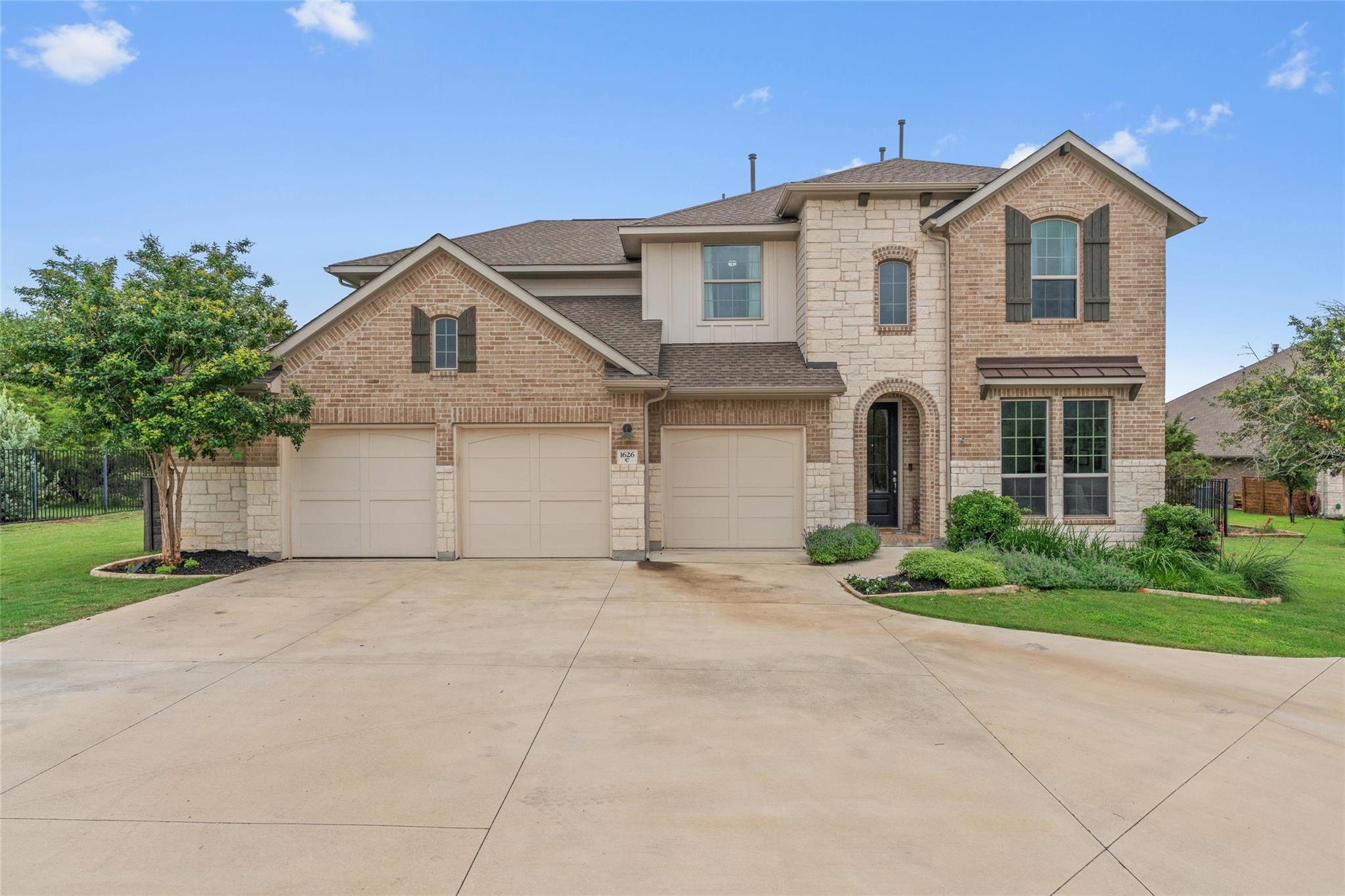 1626 Bearkat Canyon DR
