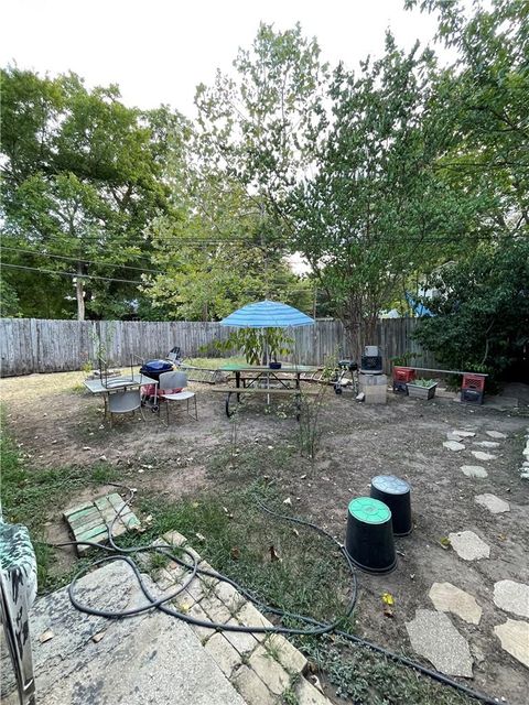 Tiny photo for 1505 Willow ST, Austin, TX 78702 (MLS # 9915956)