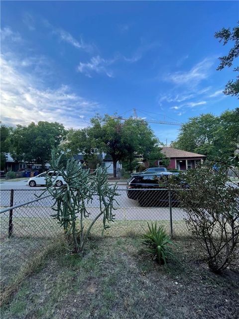 Tiny photo for 1505 Willow ST, Austin, TX 78702 (MLS # 9915956)