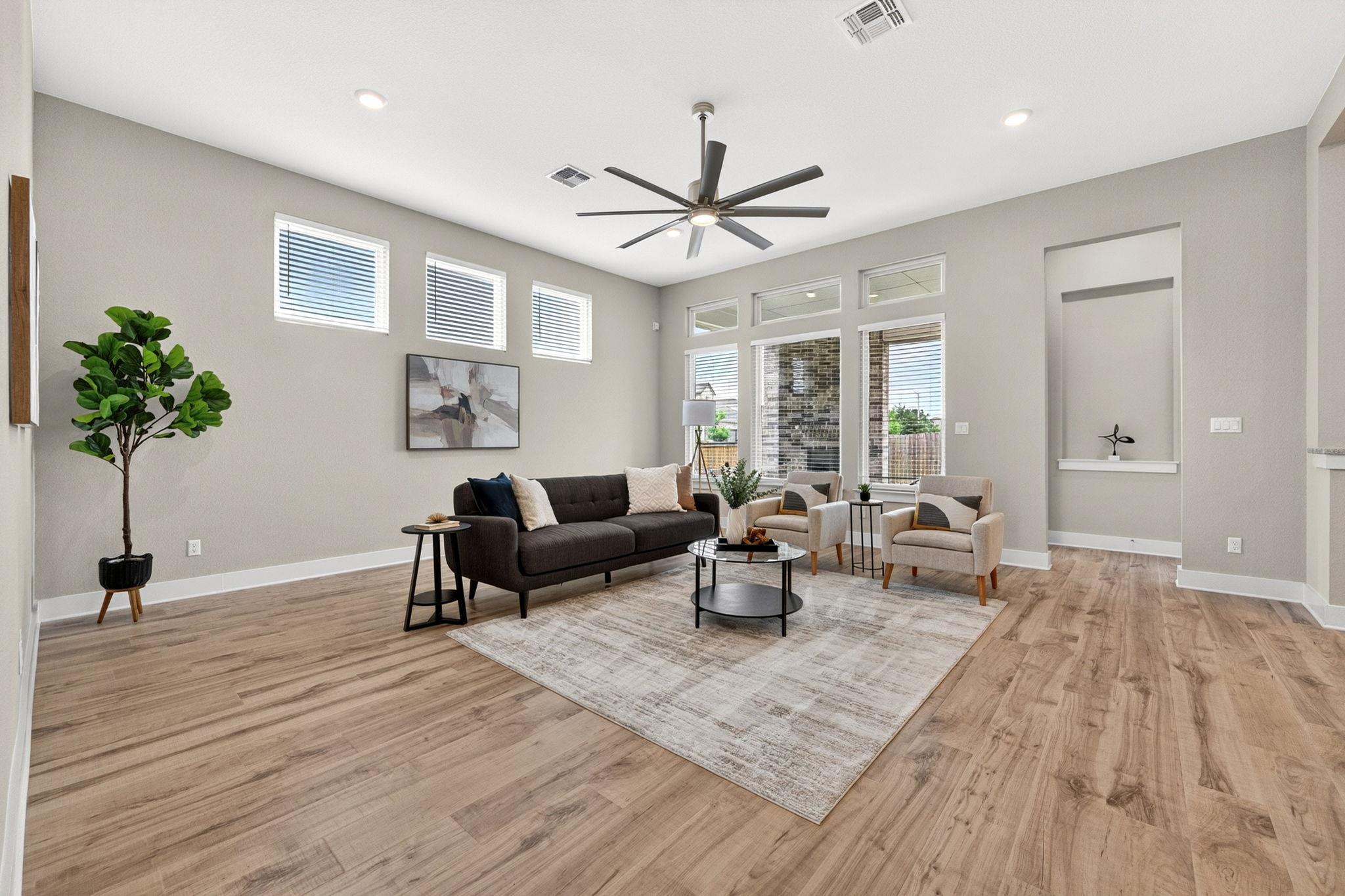 632 Asher CT