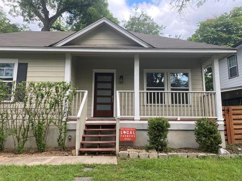 Photo of 3000 Prado ST #B, Austin, TX 78702 (MLS # 7049000)