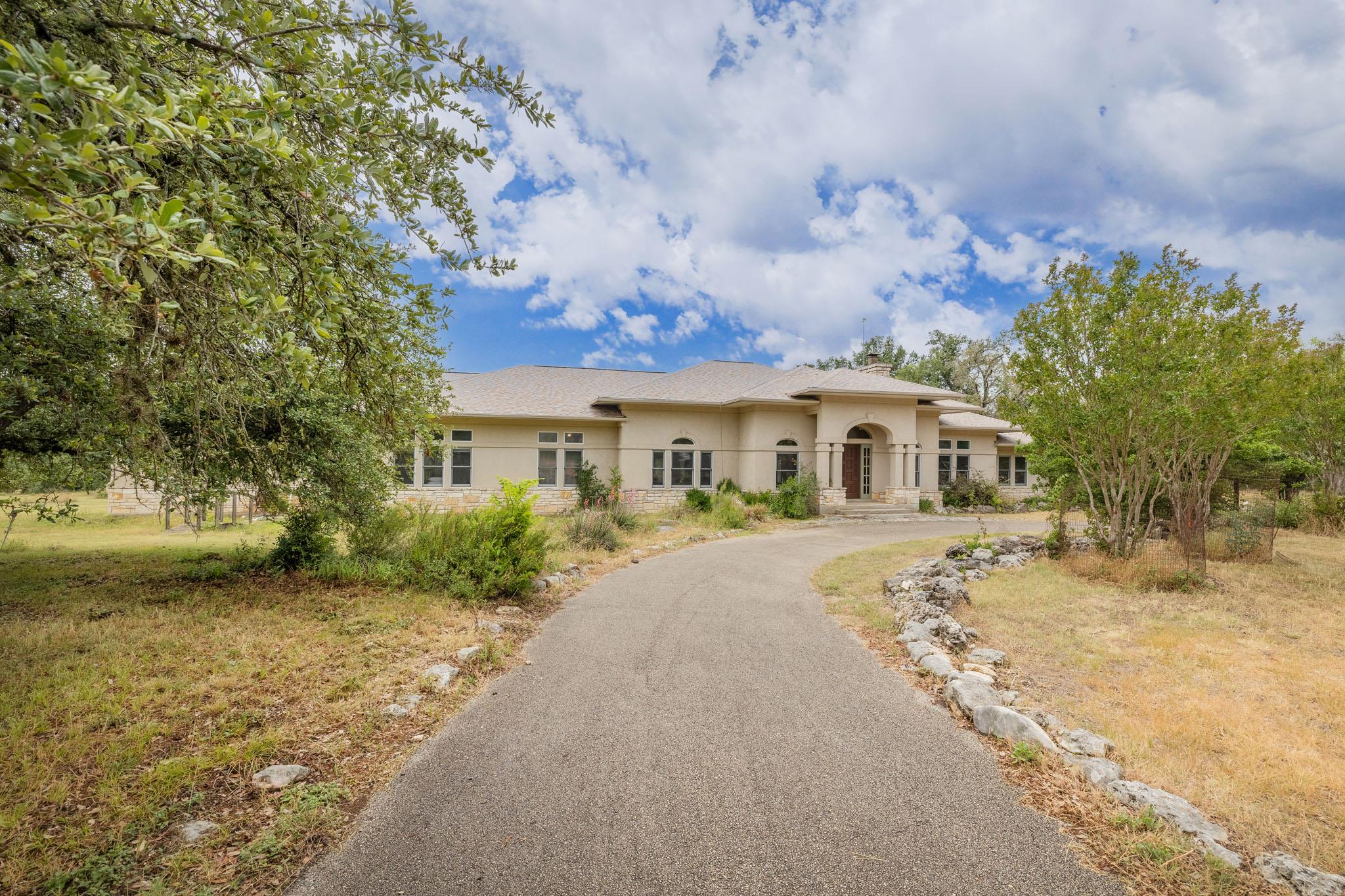 1441 Gatlin Creek RD