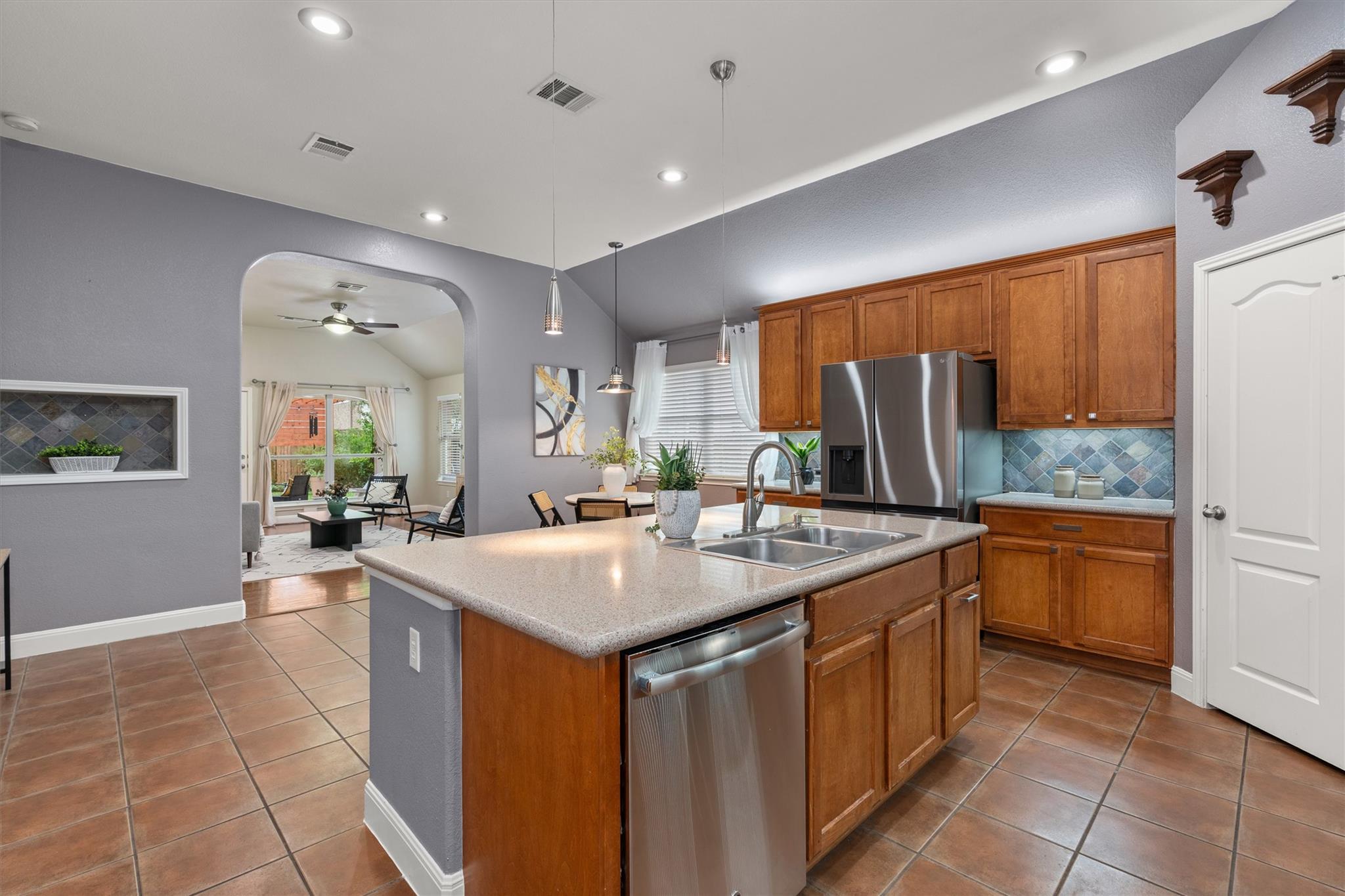 1513 Homewood CIR
