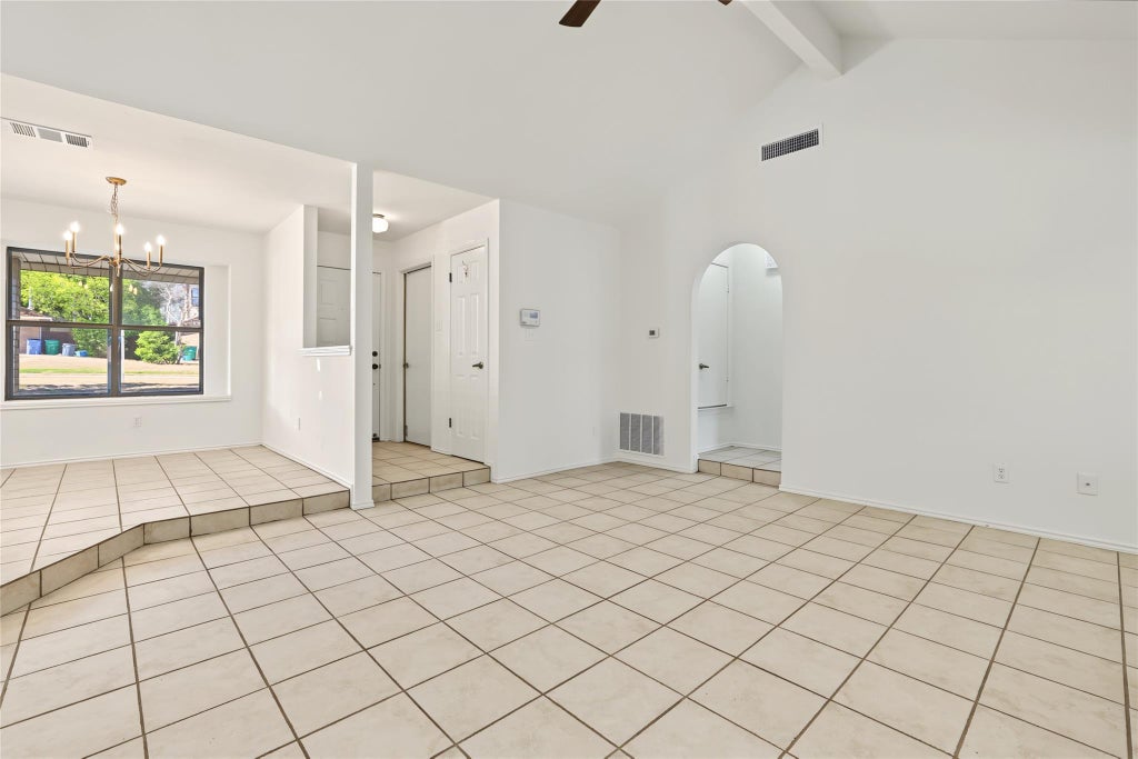 Photo of 1202 Ivybridge DR, Pflugerville, TX 78660 (MLS # 1673387)