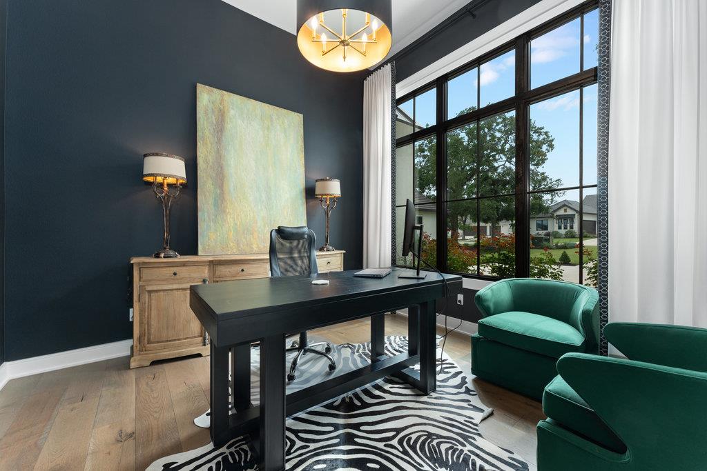 902 Cimarron Hills TRL W