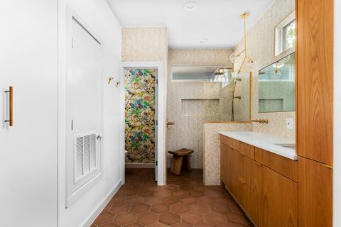 Tiny photo for 2007 Alameda DR, Austin, TX 78704 (MLS # 4915305)