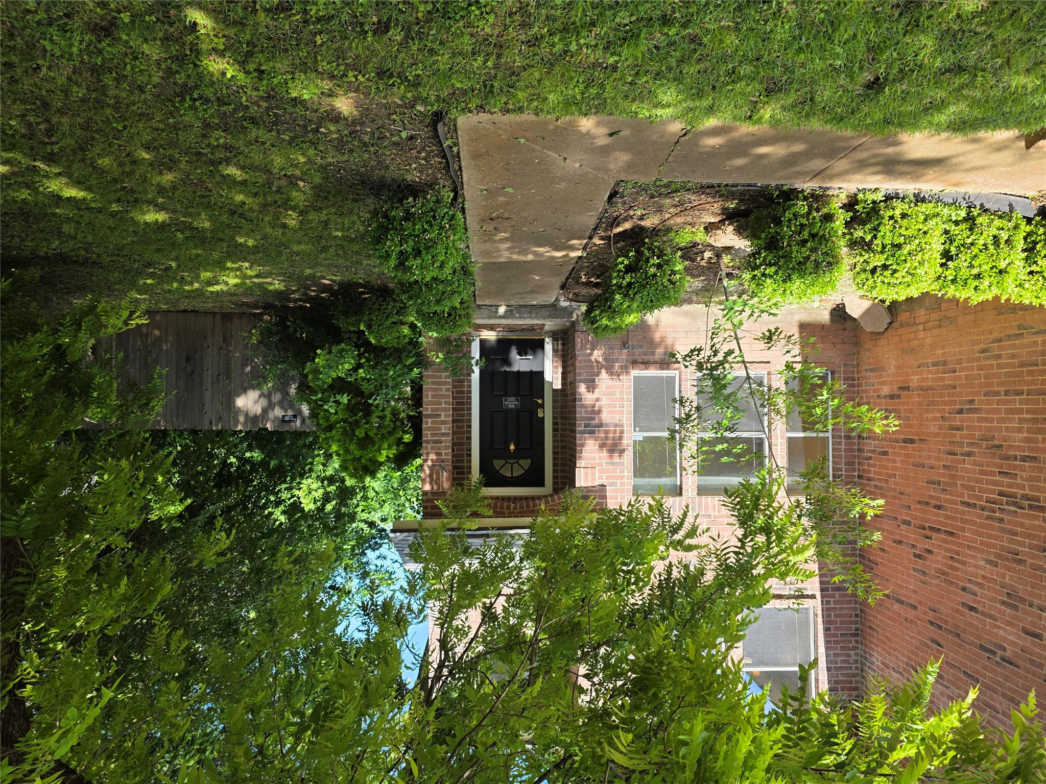 306 Greener DR