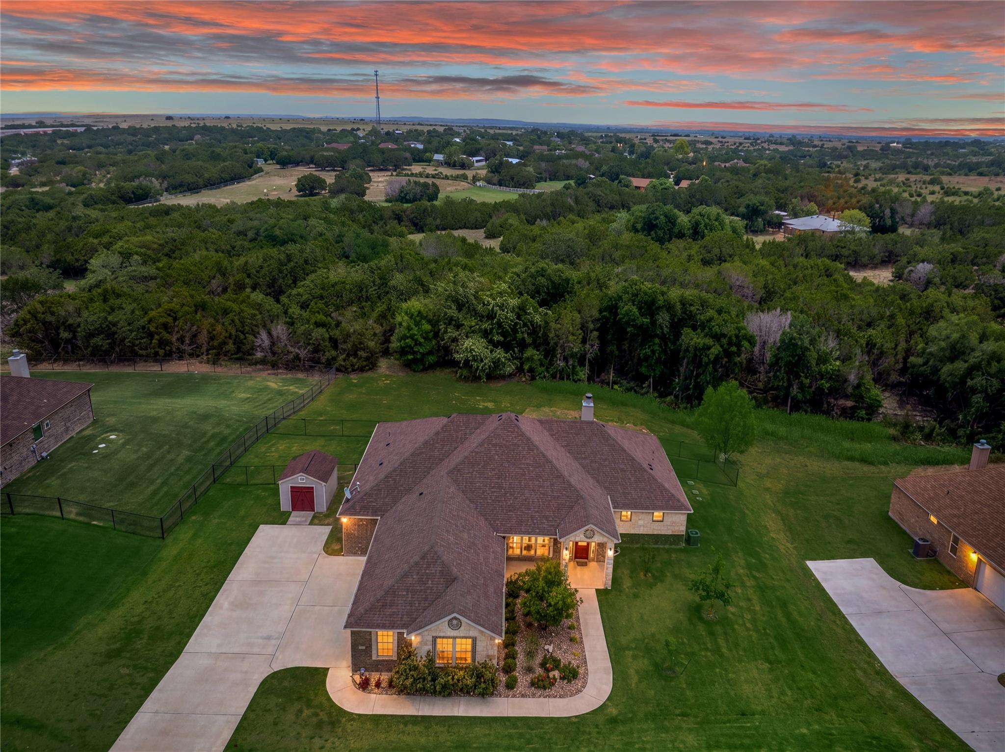 710 Northern Hills DR