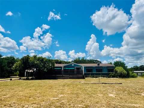 Photo of 106 Tiger Woods DR, Bastrop, TX 78602 (MLS # 5417522)