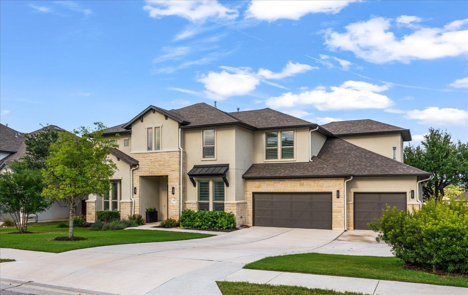 7605 Ecureil DR