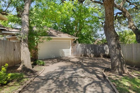 Tiny photo for 11008 Needham CT, Austin, TX 78739 (MLS # 3949907)
