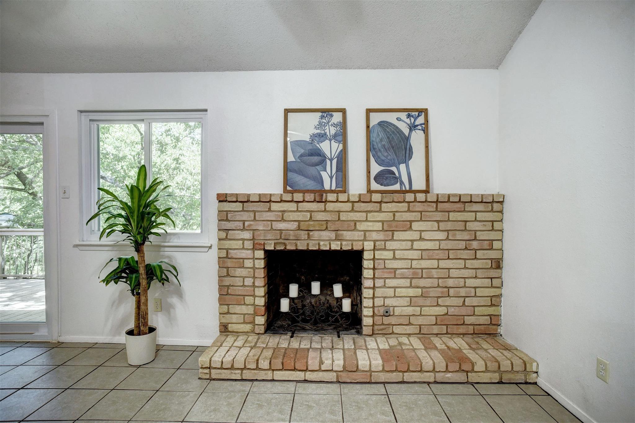 2534 Stoutwood CIR