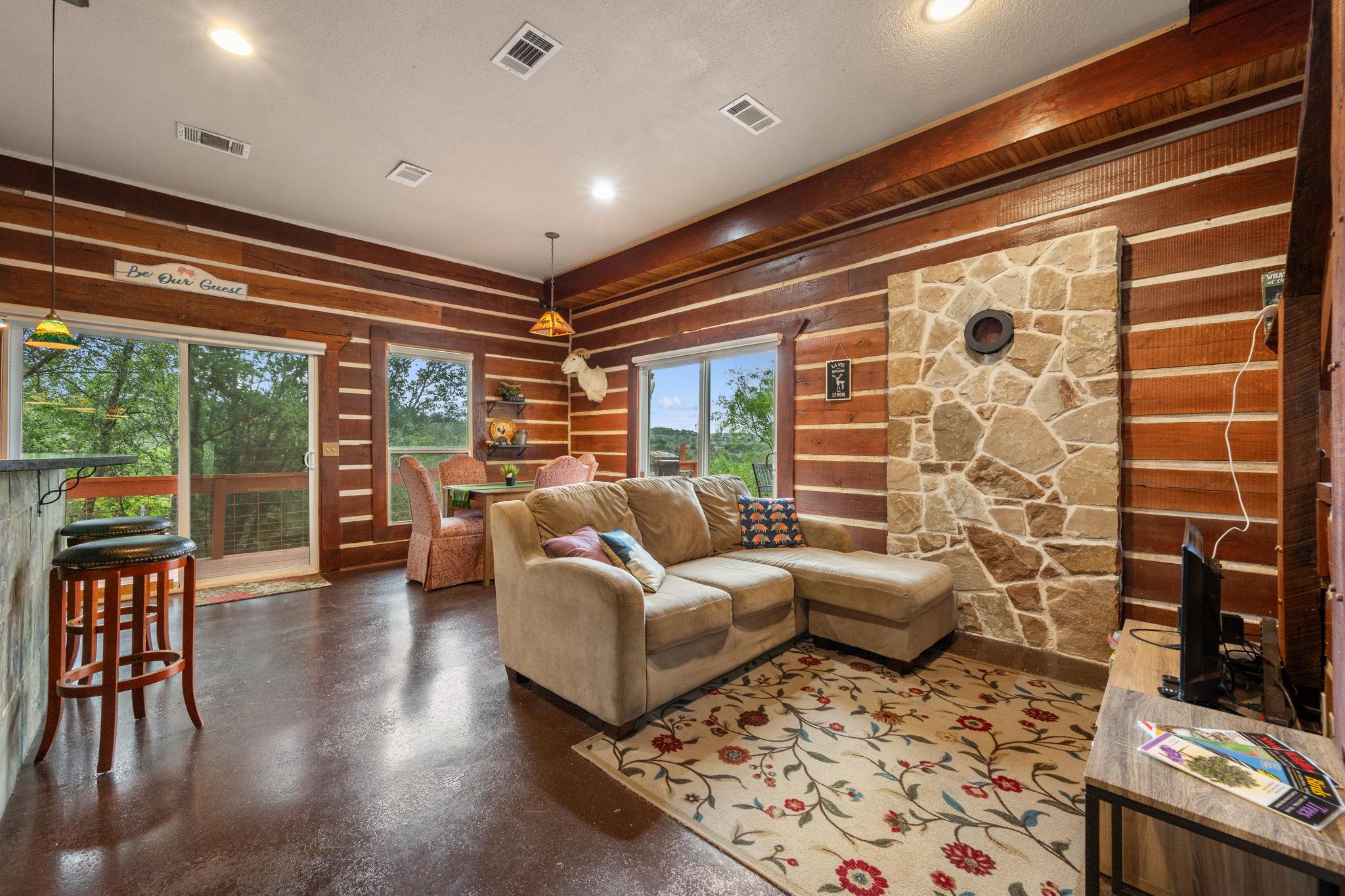 28537 Paradise Manor DR