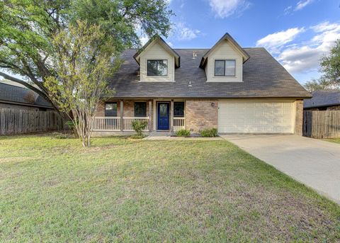 Photo of 208 Oak Ridge DR, Pflugerville, TX 78660 (MLS # 7291710)