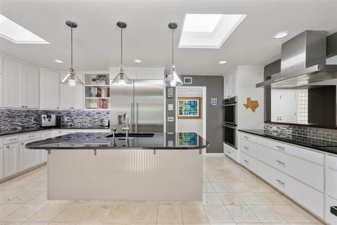 Tiny photo for 311 Comet Cv, Lakeway, TX 78734 (MLS # 7020956)