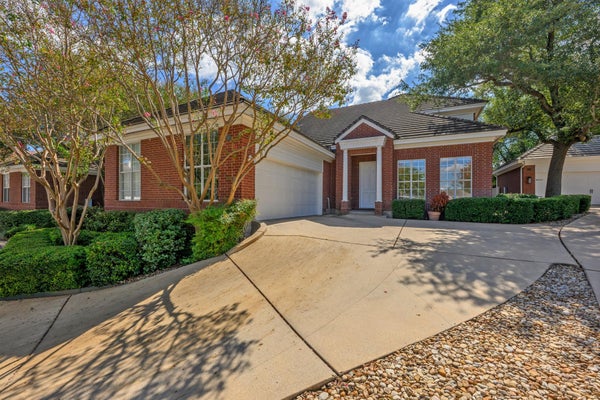 4010 LONG CHAMP DR APT 19, AUSTIN, TX 78746 - Image 0124c3e1b53c4bdc23ac6807b3cd0ab3/3674399689