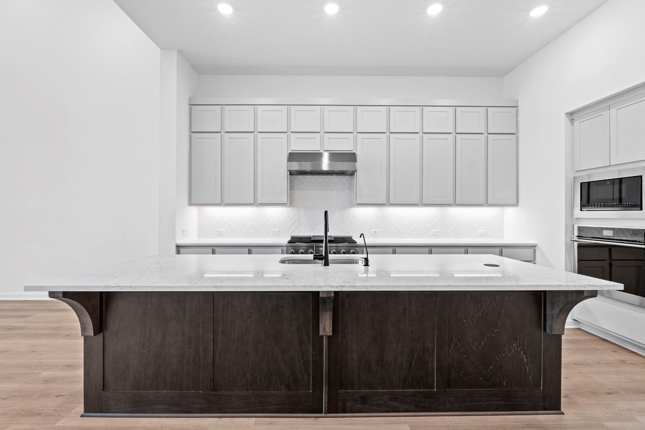2120 Tobiano Trace
