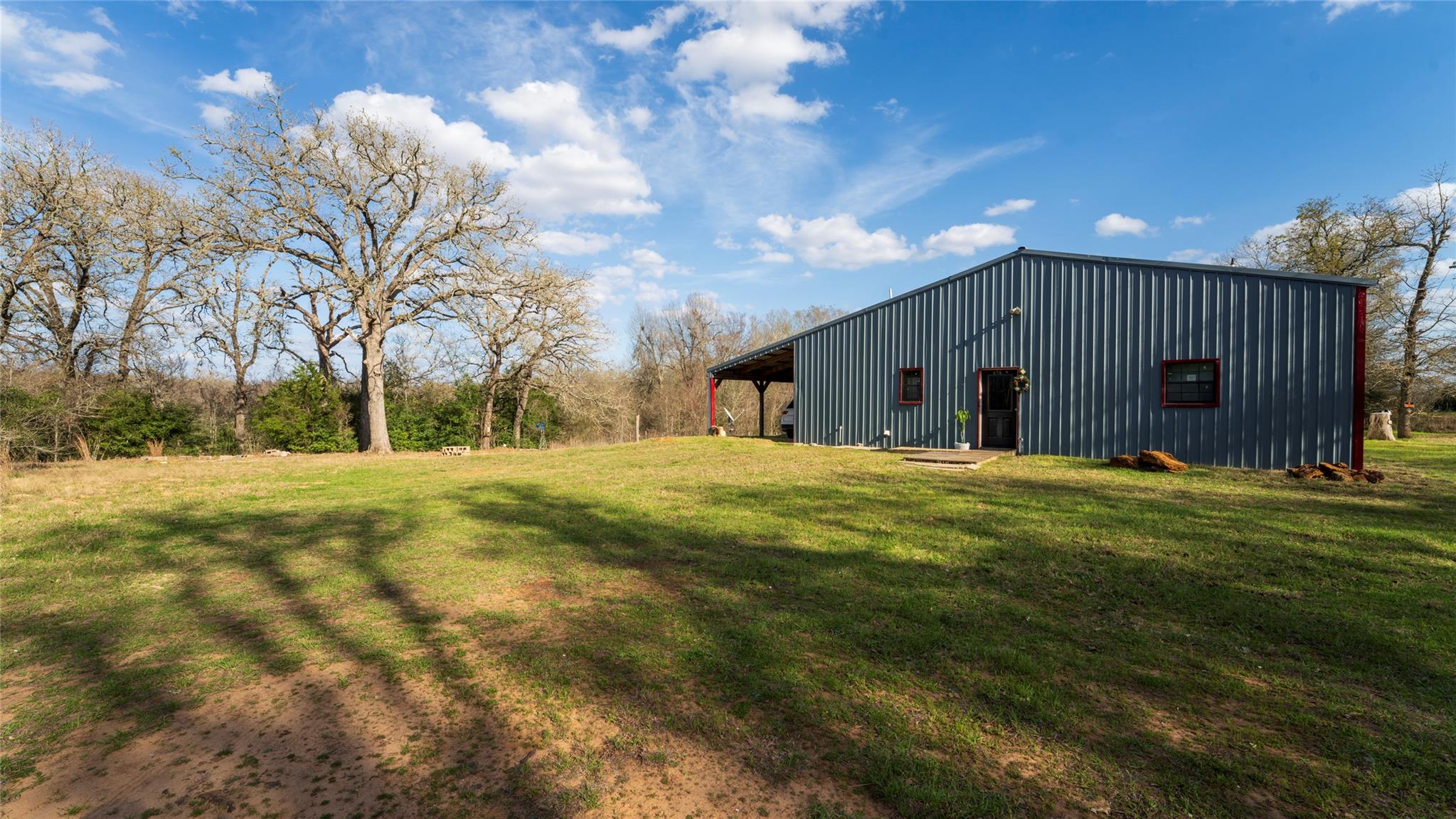 969 Private Road 7054